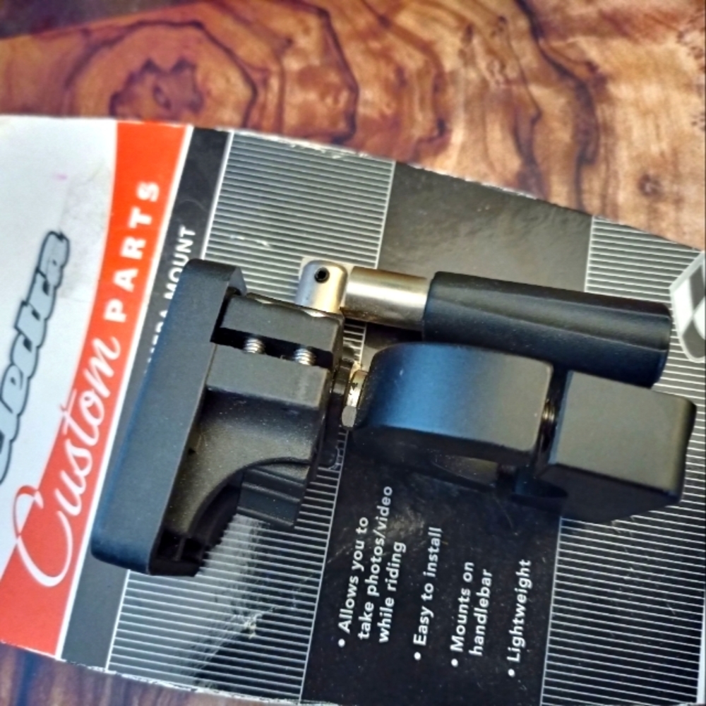 Electra bike handlebar camera mount brand new